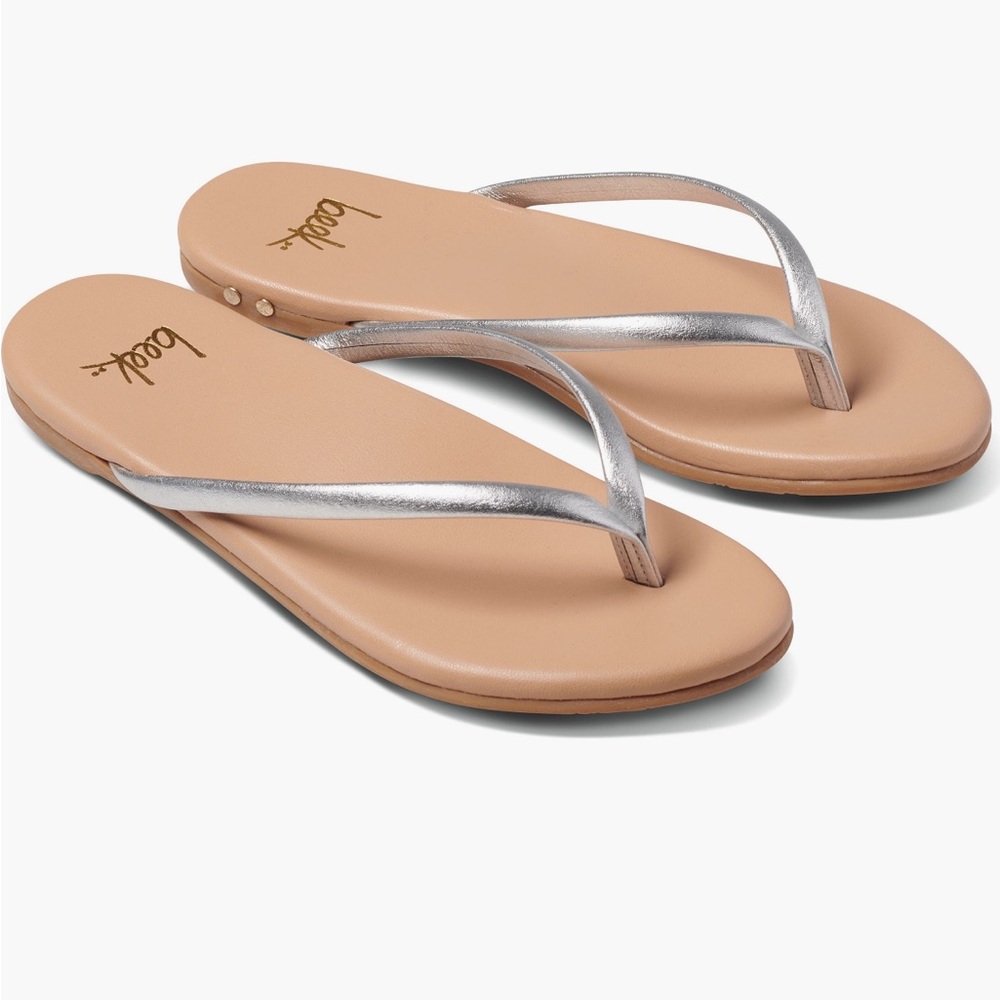 beek Sunbeam Silver and Tan Women's Sandals